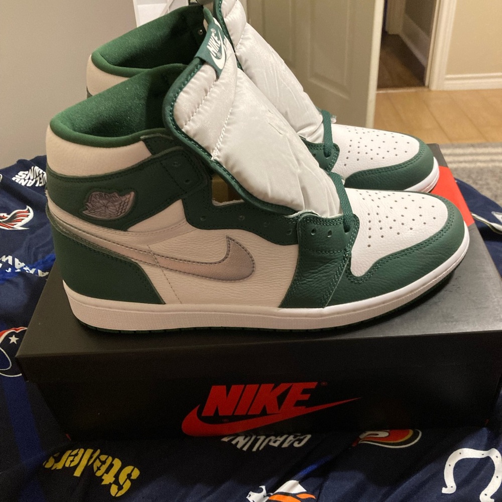 Jordan 1 High "Gorge Green"